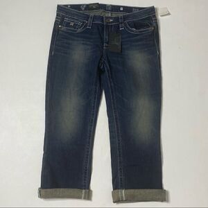 D9 District 9 | Rae Cuff Capri •NWT•